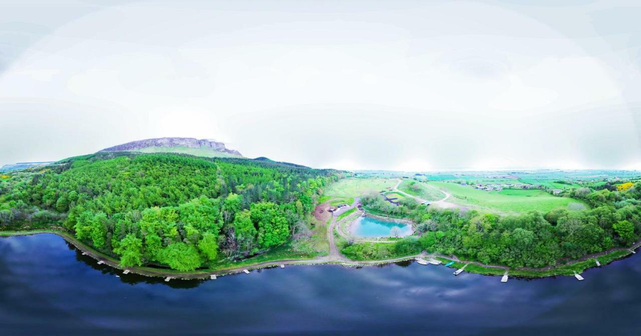 Waterfall Caves Turn-Around-Houses Villa Лимавади Екстериор снимка